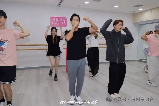 鄭俊弘笑言出席率高跳舞體能全提升!黃劍文被要求增磅方便著貼身衫