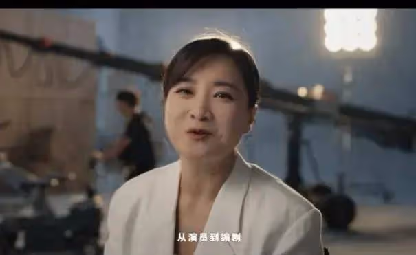 賈玲和谷愛凌同框:42歲賈玲腰臀比絕了,年齡不是問題啊