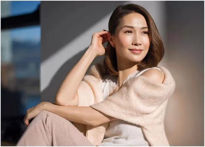 前TVB花旦結婚後退圈做闊太,相隔4年回港凍齡美貌依舊,曾演《封神榜》