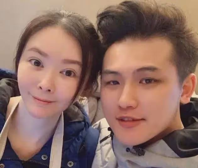 蕭淑慎被曝轉行當保姆，幫人帶娃每月賺六千，患癌後放任老公偷吃