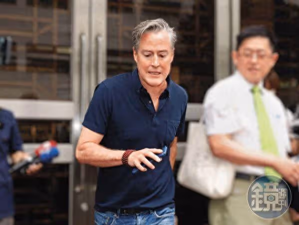 夏克立遭爆性騷「婚內私約女移工抱睡」 對象是家中幫傭!