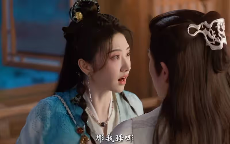 四海重明:男主實力不足,女主36歲「扮嫩」演少女,演的什麼?