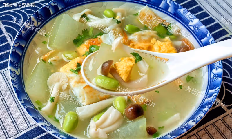 夏補鉀,體不乏,建議中老年:多吃4種高鉀食物,腿腳有勁更健康
