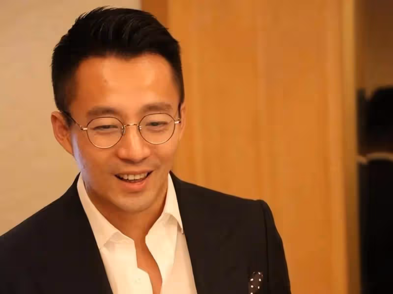 張蘭要放棄?汪小菲倆娃叫具俊曄爸爸,張蘭做出重大決定