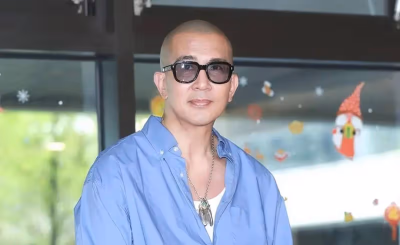 具俊曄站起來了,攜手楊紫共同宣布新身份,卻遭到網友集體抵制