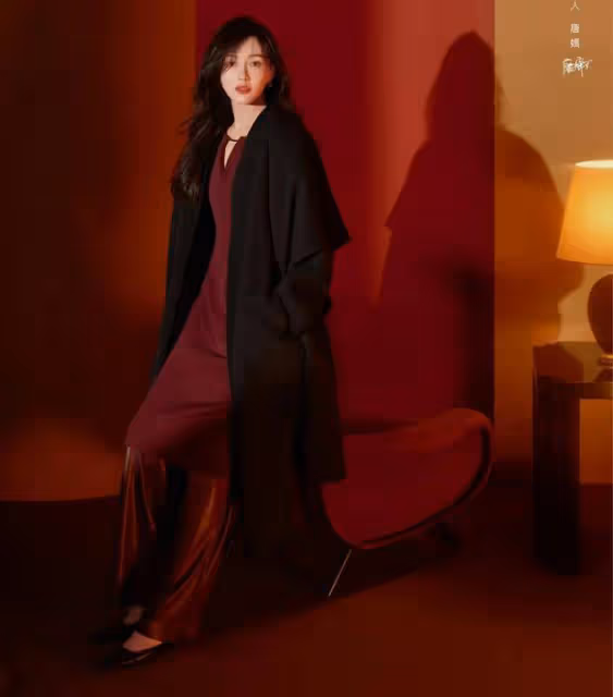 唐嫣國風大片釋出，實力演繹大女主，東方風韻令人驚艷！