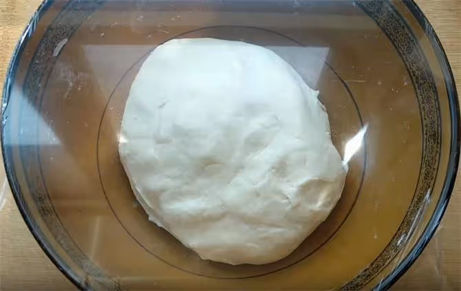 一碗麵粉,幾根香腸,不用烤箱,這做法絕對沒吃過,咬一口直掉渣