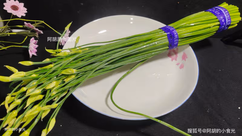 伏天包餃子,這餡可勁吃!竟還是「八月第一鮮」,咬一口新鮮、滋味十足