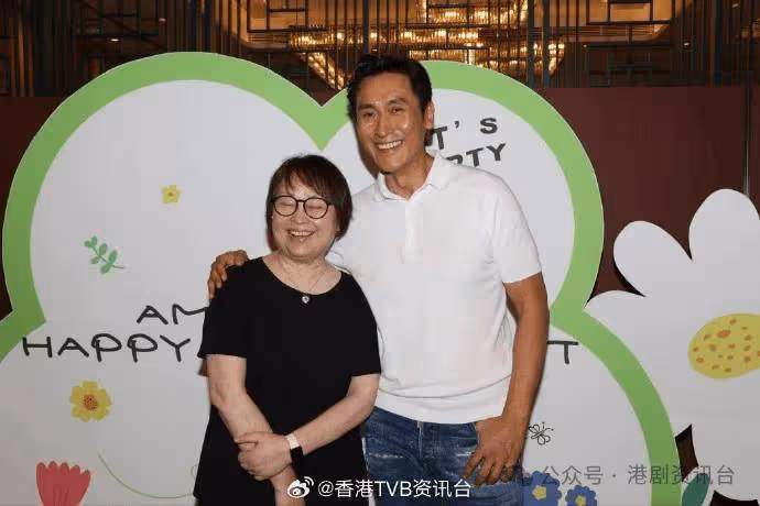 監製王心慰榮休宴星光熠熠好有面!效力TVB35年依依不捨