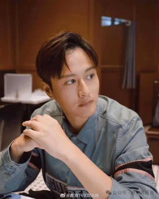 突發!TVB力捧小生突然宣布離巢