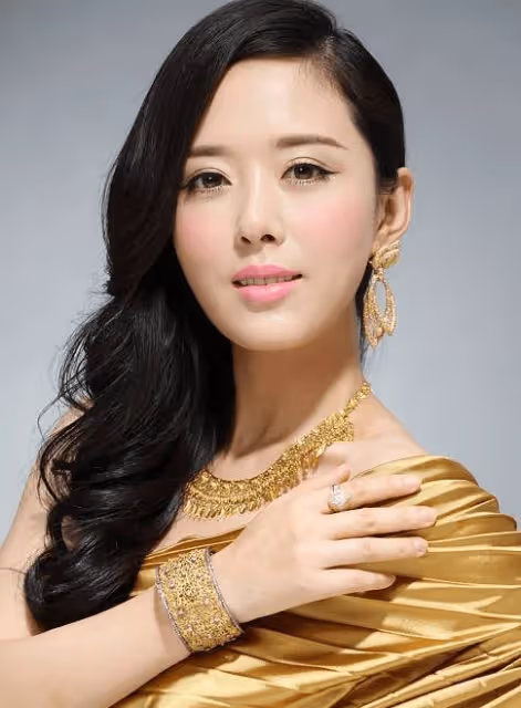 「最美嫦娥」不是白叫的!顏丹晨,真乃人間大蜜桃啊