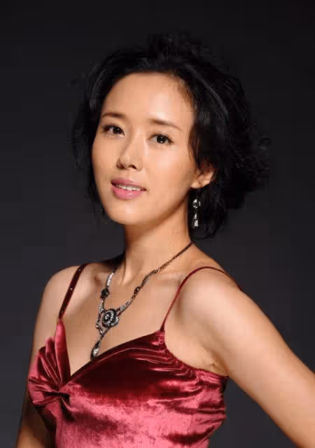 「最美嫦娥」不是白叫的!顏丹晨,真乃人間大蜜桃啊