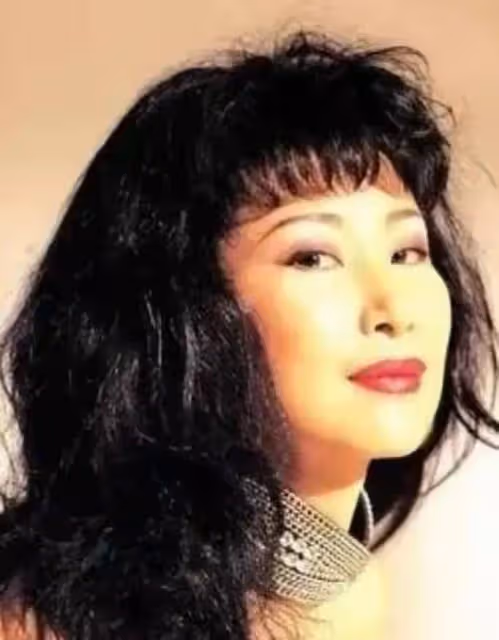 香港「三級女王」李華月,3年連拍11部三級片,如今她過得怎樣