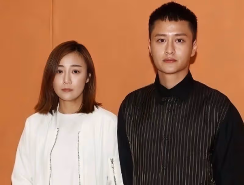 又走一個！TVB男星謝東閔突然宣布離巢，原諒女友出軌人夫