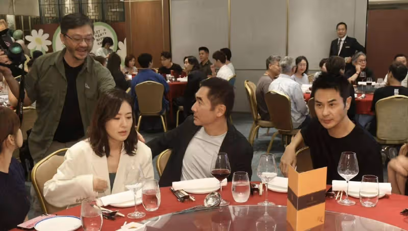 TVB金牌女監製榮休!晚宴上星光熠熠,鐵馬家族不和傳聞再升級