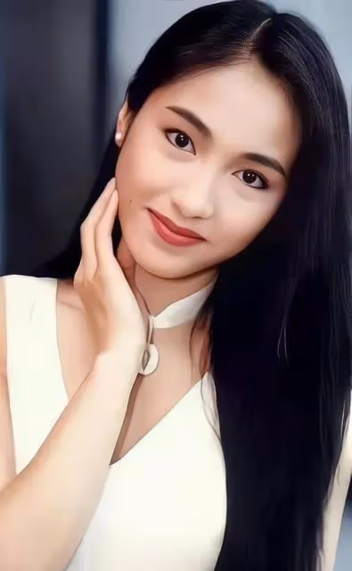 黎姿曬出近照,50歲的她依然美貌如初,雙手插兜里,梨渦淺笑,滿滿的鬆弛感!