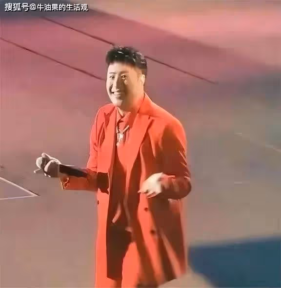 潘瑋柏胖到200斤，中年發福不敢認老10歲，從潘帥變潘叔