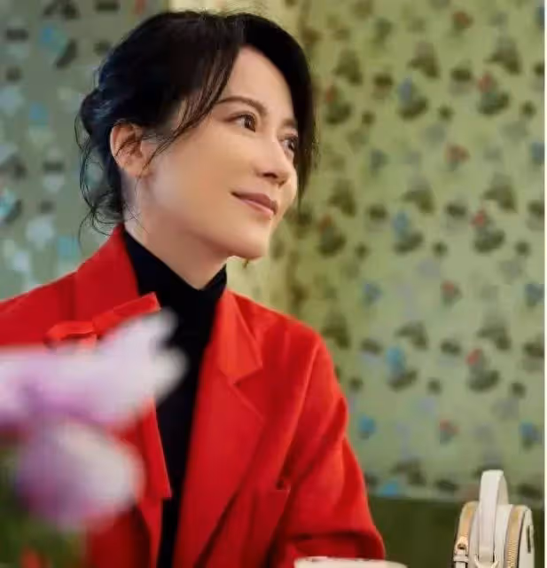不結婚卻有固定伴侶,這4個女星相當舒服,女人一生不該只有愛情