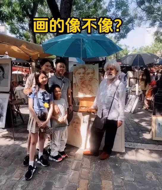 李小鵬全家巴黎街頭行,地攤藝術體驗超接地氣,奧莉高瘦似媽媽