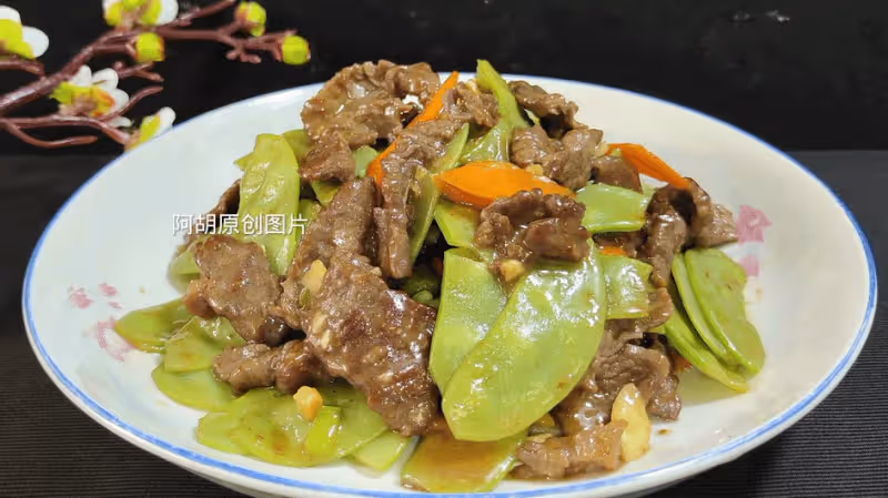 夏天必須吃這菜,沒有為什麼!和牛肉大火炒一盤,一口飯都停不下來、越吃越香