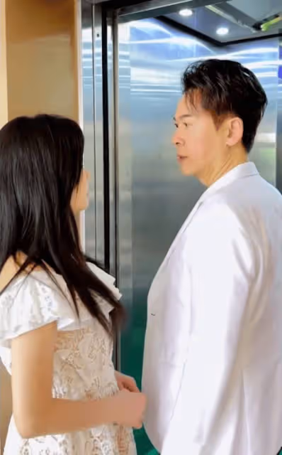 至今單身!前TVB性感女星跟《西遊記2》男星同框!再續未了緣!
