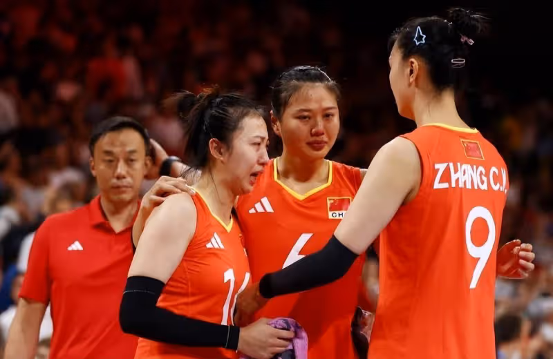 中國女排VS土耳其女排裁判引爭議後,火速關閉社交帳號,心虛了?