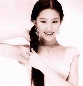 娛樂圈那些「從不脫腋毛」的絕世美女,活成了多少男人的夢想