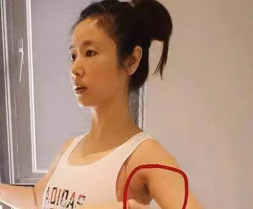 娛樂圈那些「從不脫腋毛」的絕世美女,活成了多少男人的夢想