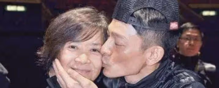 她幫劉德華還4千萬債務,晚年被子女啃老到破產,今華仔當她是親媽