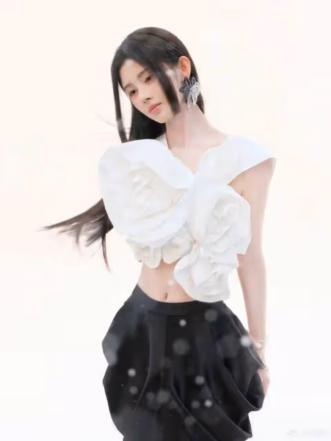 安妮海瑟薇鞠婧禕穿了同款紅裙!兩大女星美得讓人窒息