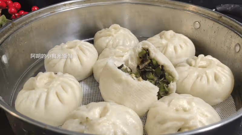 8月可以不吃肉,遇到這素菜使勁吃!蒸包子沒肉一樣香,滿嘴鮮嫩、還不膩