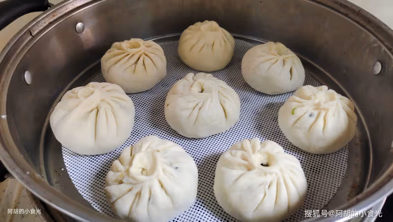 8月可以不吃肉,遇到這素菜使勁吃!蒸包子沒肉一樣香,滿嘴鮮嫩、還不膩