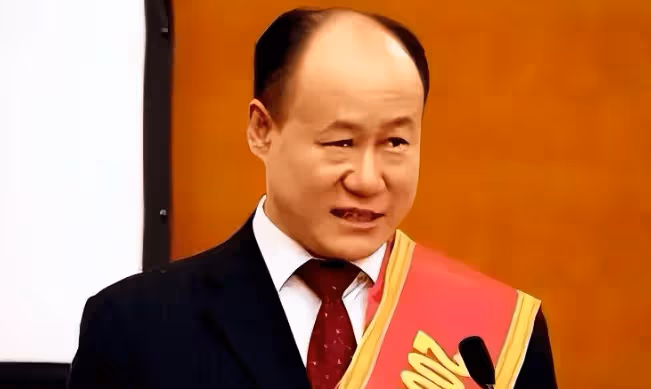 曾花費1億請趙本山代言,成本2毛騙農民200億,創始人至今沒出獄