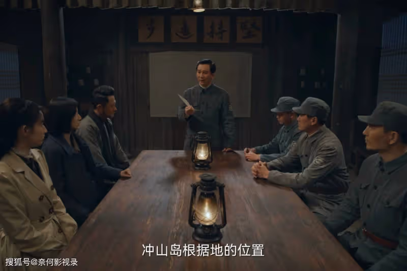 《孤舟》叛徒的身份暴露無遺,是顧易中的女朋友肖若彤