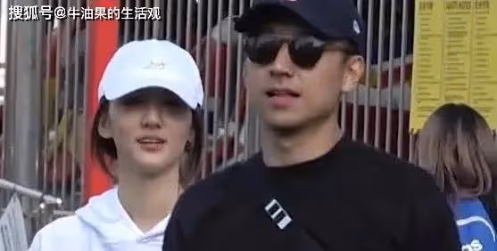 吳千語施伯雄大婚,網友喊話林峰張馨月,過往不體面言論被扒