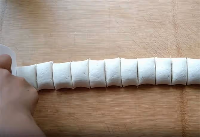 一碗糯米粉,一碗麵粉,不油炸,外酥里糯,不粘牙,發麵更好消化
