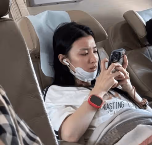 25歲王楚然素顏照嚇壞網友:脫離了美顏濾鏡,就長這樣?