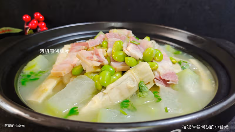 冬瓜和它天生一對,天熱使勁吃!燉一鍋有湯又有菜,清爽不油膩、不失鮮美味道