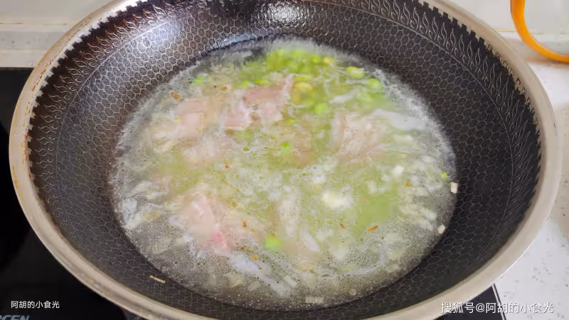 冬瓜和它天生一對,天熱使勁吃!燉一鍋有湯又有菜,清爽不油膩、不失鮮美味道
