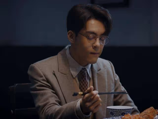 《孤舟》首播4集，暴露2個內奸，張頌文又拿到王炸劇了