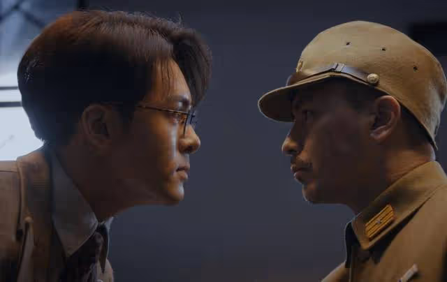 《孤舟》首播4集，暴露2個內奸，張頌文又拿到王炸劇了