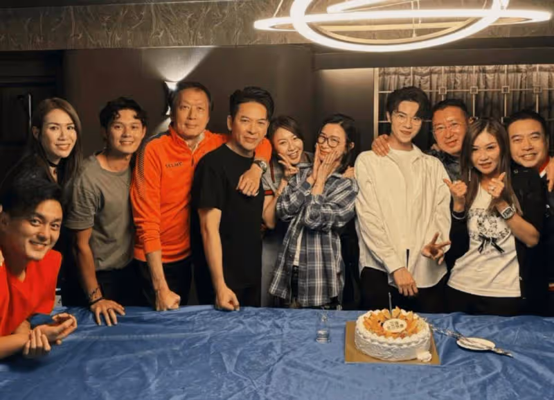TVB上位男星人氣旺!生日會佘詩曼驚喜現身!鍾嘉欣錄音送祝福