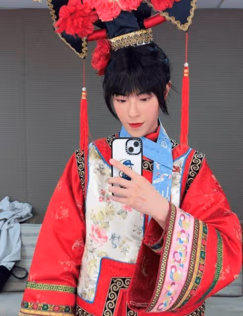 TVB上位男星人氣旺!生日會佘詩曼驚喜現身!鍾嘉欣錄音送祝福