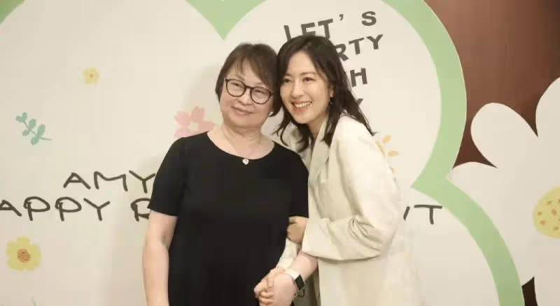 TVB鐵馬家族不和傳聞再升級!知名金牌女監製榮休,晚宴上星光熠熠堪比台慶