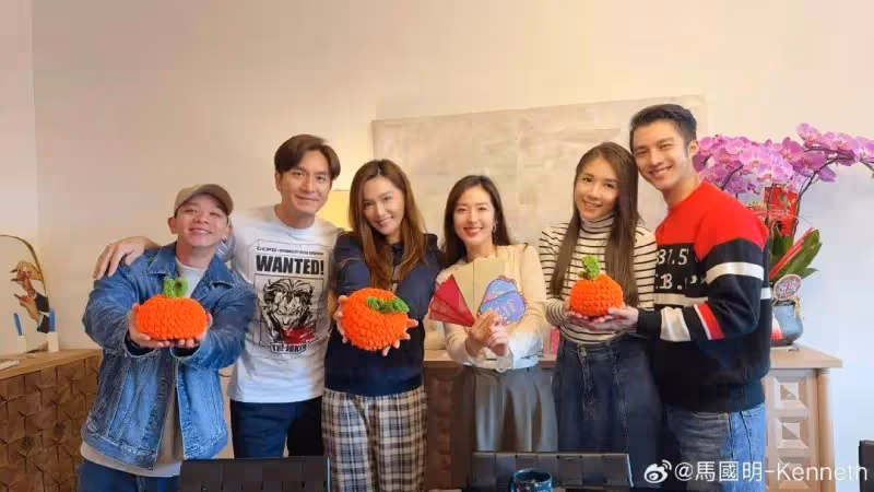 TVB鐵馬家族不和傳聞再升級!知名金牌女監製榮休,晚宴上星光熠熠堪比台慶