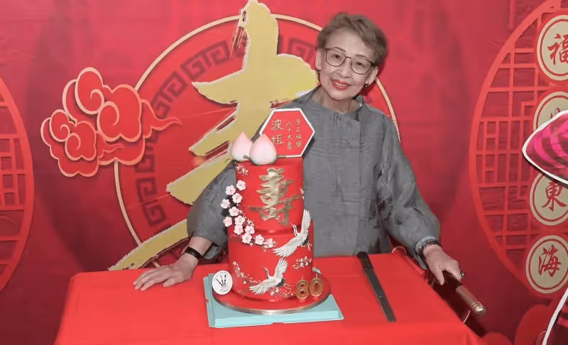 知名港星馮素波慶80歲大壽!曾與多位視帝演母子,自曝將開演唱會