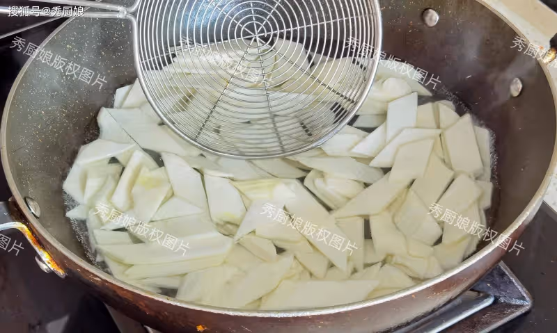 8月吃紅薯不如多吃它,含17種胺基酸,隨手一炒,健脾開胃又下火