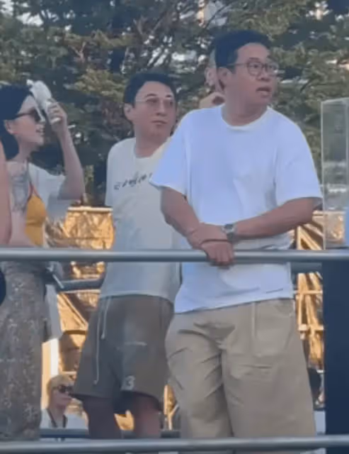 王思聰現身寺院打坐吃齋,難得挑戰清心寡欲,讓人意外
