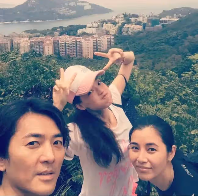 好久不見!與TVB知名花旦結婚生活愜意,香港知名男星自曝將再在台灣開演唱會