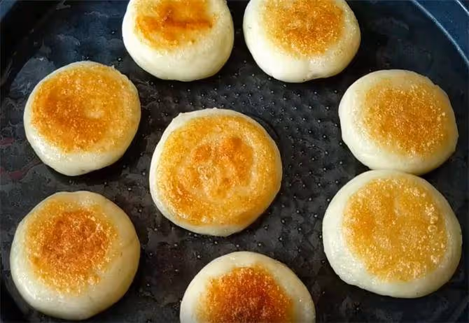 半碗花生,2個土豆,不油炸,不水煮,教你做出全家愛吃的美食